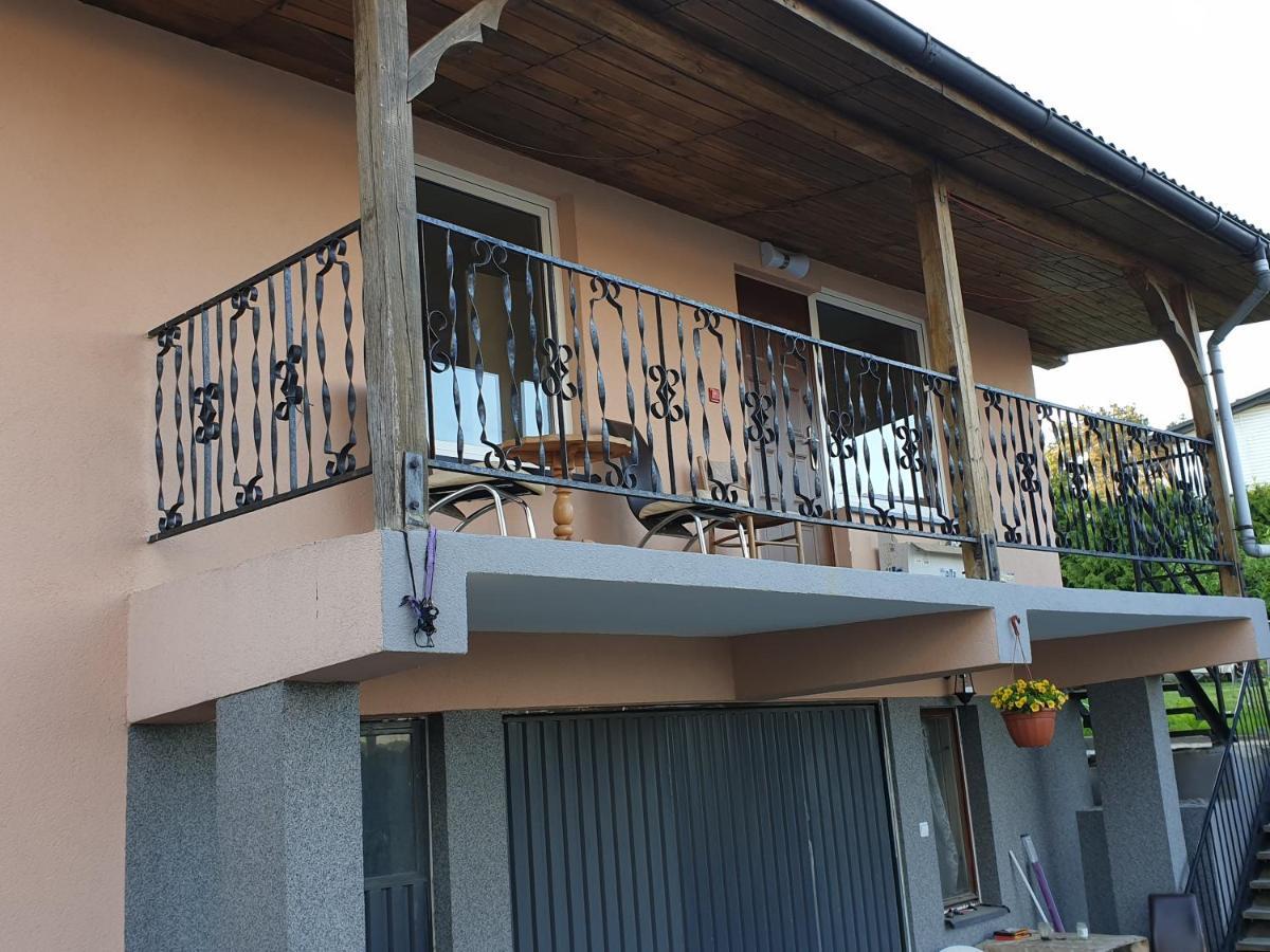 U Wladzia Apartment Gowidlino Exterior foto